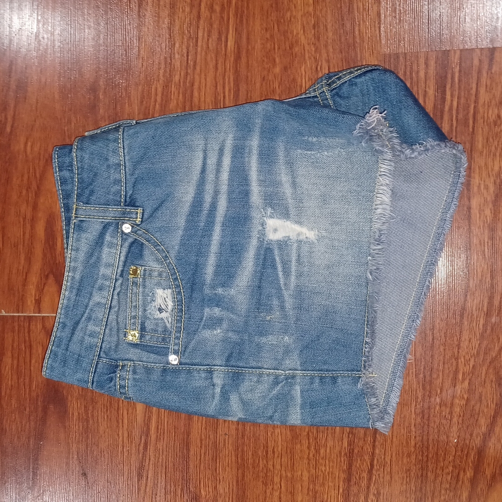 ❤️Cute denim jean shorts - Picture 3 of 4